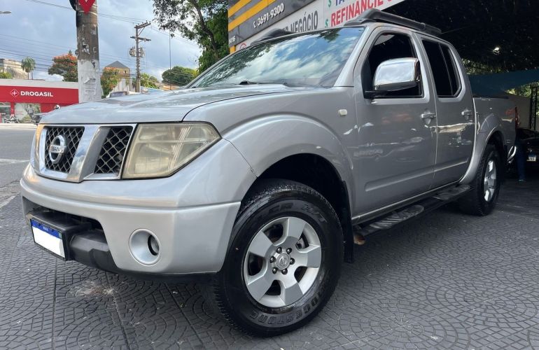 Nissan Frontier 2.5 Le 4x4 CD Turbo Eletronic - Foto #2