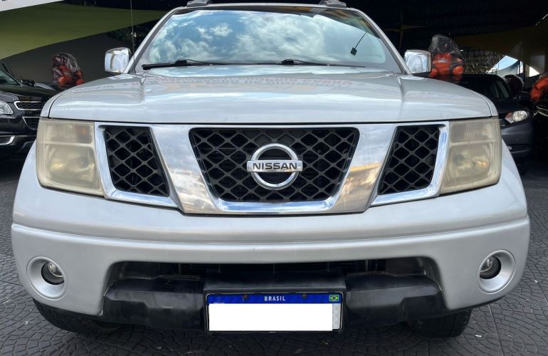 Nissan Frontier 2.5 Le 4x4 CD Turbo Eletronic - Foto #3