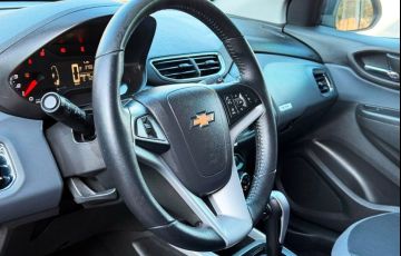 Chevrolet Onix 1.4 MPFi Activ 8v - Foto #7