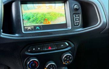 Chevrolet Onix 1.4 MPFi Activ 8v - Foto #9