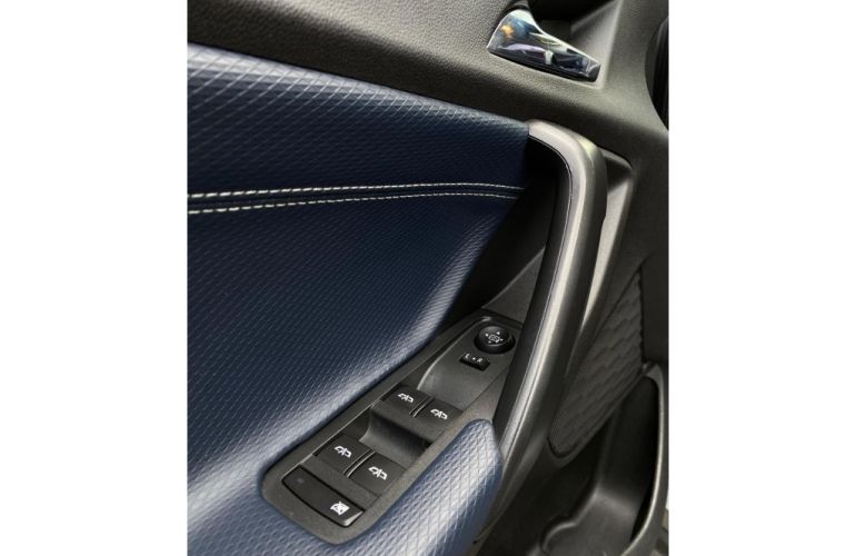 Chevrolet Tracker 1.2 Turbo Premier (Aut) - Foto #9