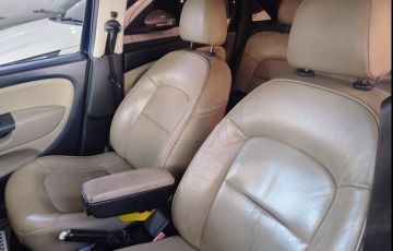 Fiat Linea Absolute 1.8 16V Dualogic (Flex) - Foto #2