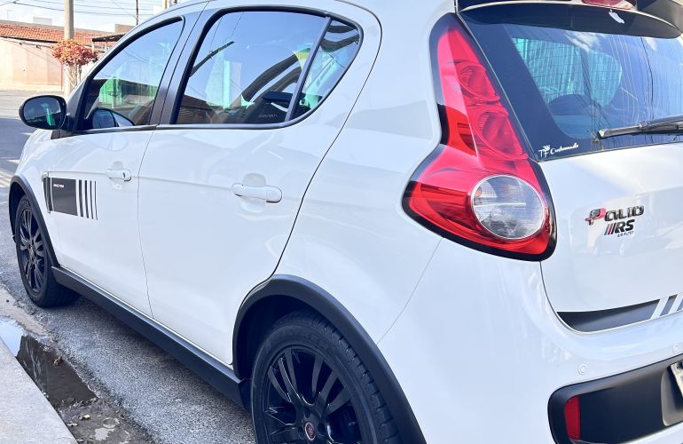 Fiat Palio Sporting 1.6 16V (Flex) - Foto #6