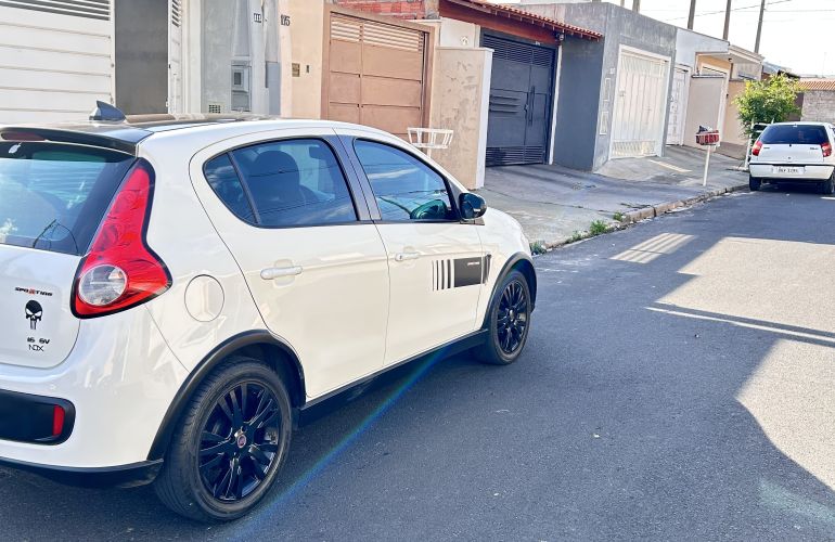 Fiat Palio Sporting 1.6 16V (Flex) - Foto #8