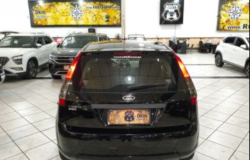 Ford Fiesta 1.6 MPi Class Hatch 8v - Foto #5