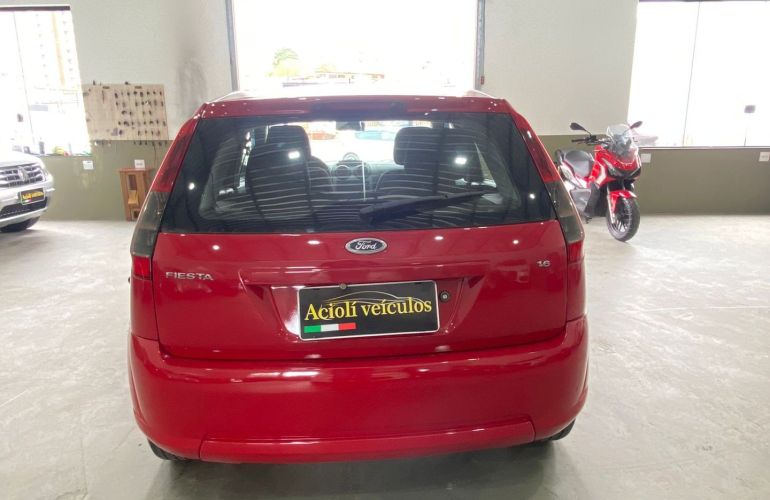 Ford Fiesta 1.6 MPi Class Hatch 8V Flex 4p Manual - Foto #5