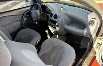 Ford Ka 1.0 MPi One 8v - Foto #5