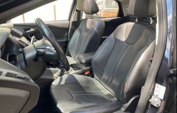 Ford Focus 2.0 Titanium Sedan 16v - Foto #8