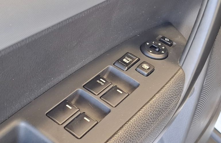 Kia Sorento 2.4 EX 4x2 16v - Foto #9