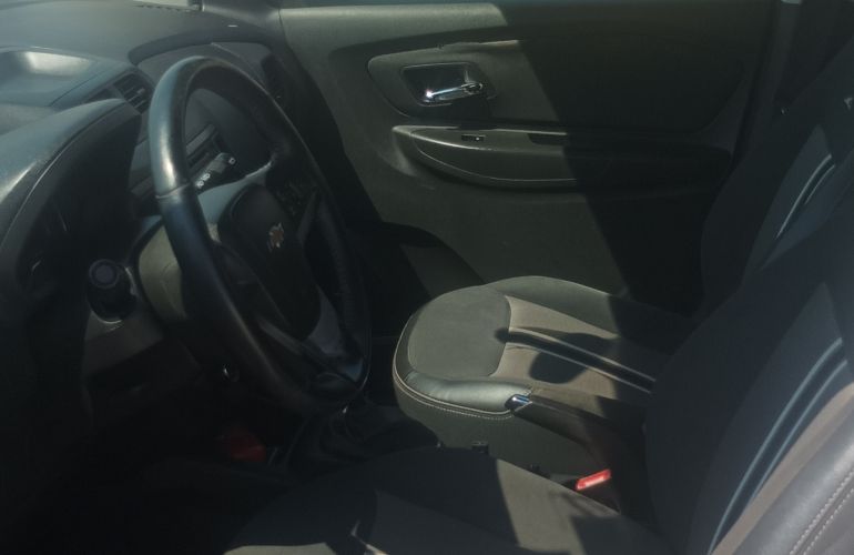 Chevrolet Spin Activ 1.8 (Flex) - Foto #2