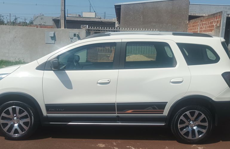 Chevrolet Spin Activ 1.8 (Flex) - Foto #9