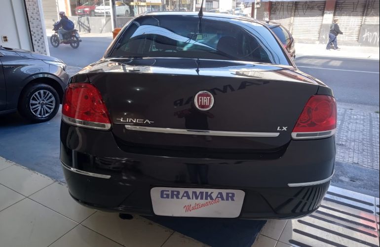 Fiat Linea LX 1.9 16V (Flex) - Foto #2