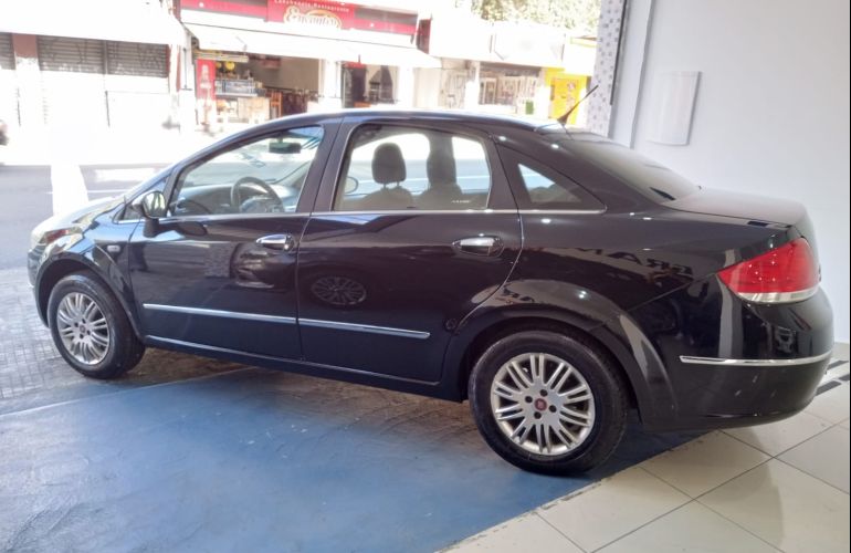 Fiat Linea LX 1.9 16V (Flex) - Foto #5