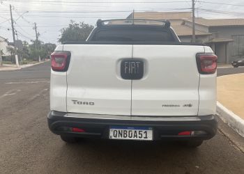 Fiat Toro Freedom 1.8 AT6 4x2 (Flex) - Foto #4