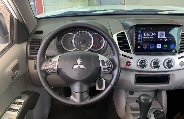 Mitsubishi L200 Triton HPE 4x4 3.2 DI-D (Aut) - Foto #5