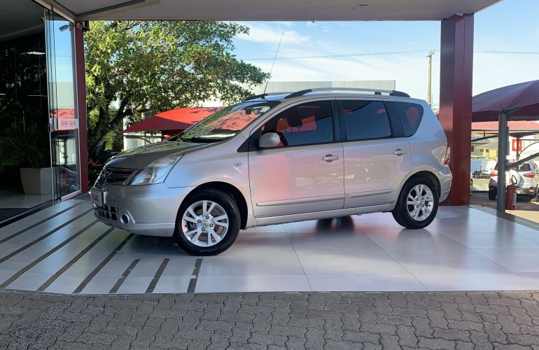 Nissan Livina SL 1.8 16V (flex) (aut) - Foto #1