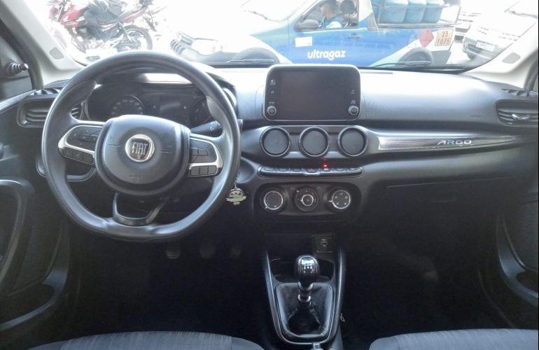 Fiat Argo 1.0 Drive - Foto #10