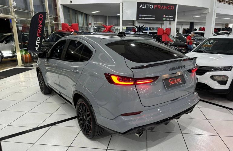 Fiat Fastback 1.3 Turbo 270 Abarth - Foto #4