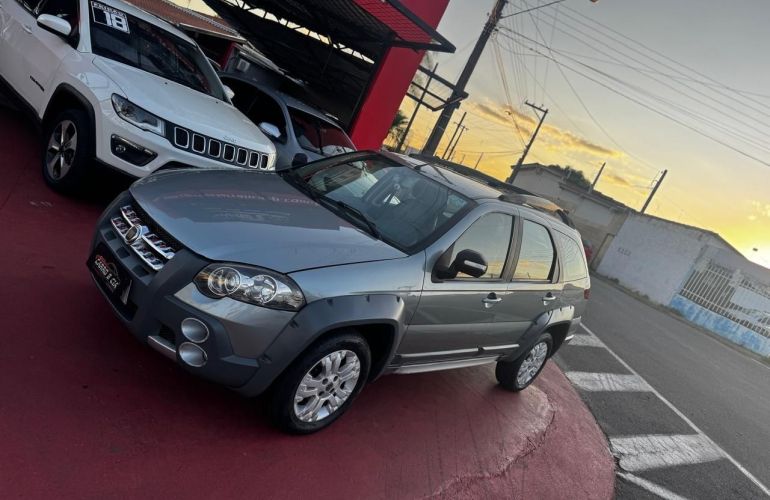 Fiat Palio 1.8 MPi Adventure Weekend 16v - Foto #4