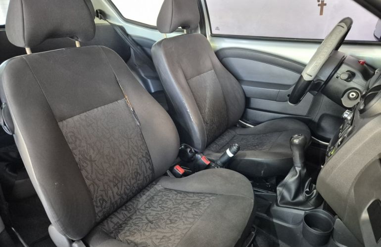 Ford Ka 1.0 (Flex) - Foto #6