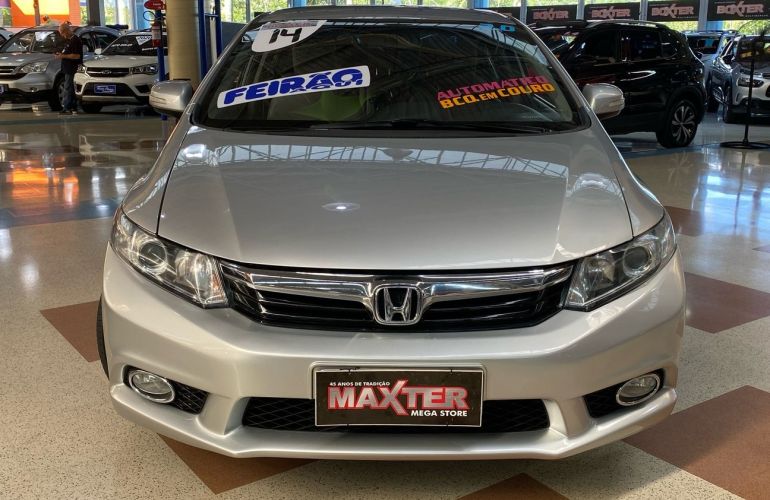 Honda Civic 2.0 LXR 16v - Foto #2