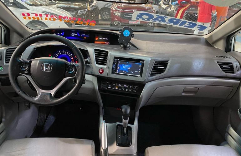 Honda Civic 2.0 LXR 16v - Foto #6