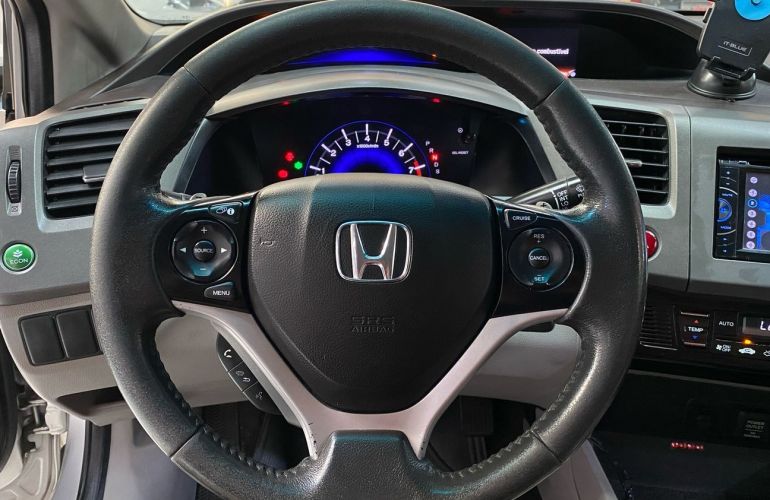 Honda Civic 2.0 LXR 16v - Foto #8