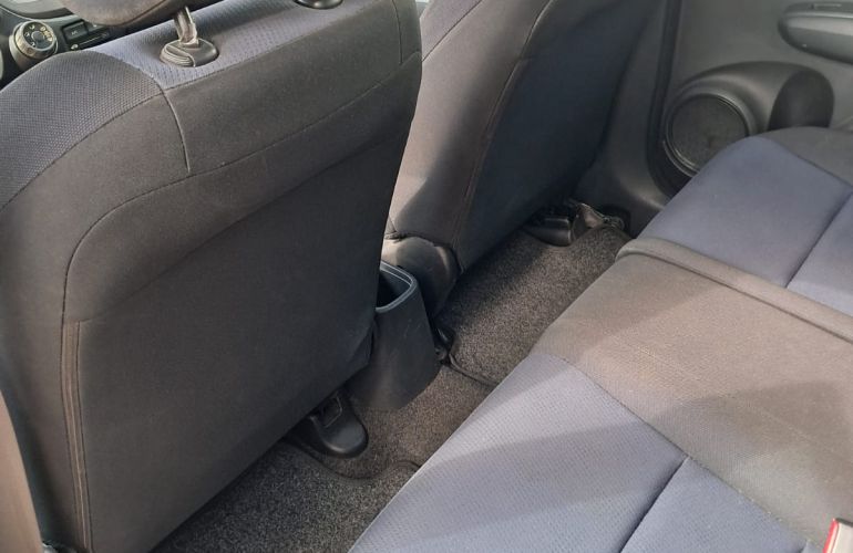 Honda New Fit LX 1.4 (flex) (aut) - Foto #5