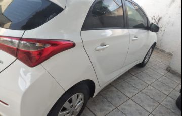 Hyundai HB20 1.6 Comfort Plus (Aut) - Foto #4