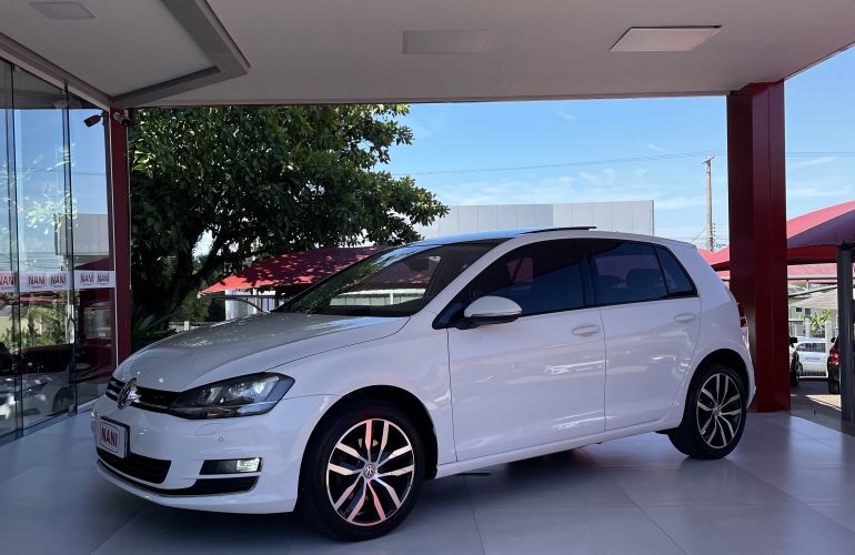 Volkswagen Golf 1.4 TSi BlueMotion Tech. DSG Highline - Foto #1