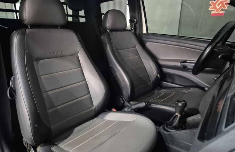 Volkswagen Saveiro Cross 1.6 16v MSI CD (Flex) - Foto #10