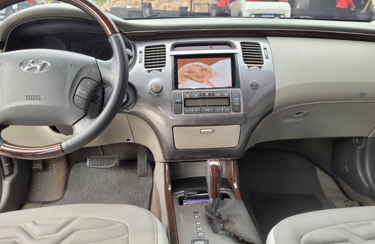 Hyundai Azera 3.3 V6 Completissimo (aut) - Foto #1