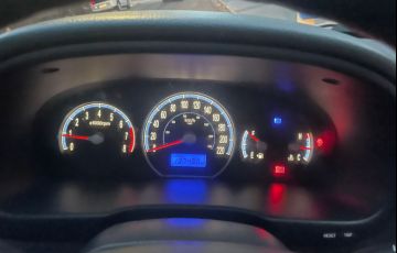 Hyundai Santa Fe GLS 2.7 V6 4x4 - Foto #2