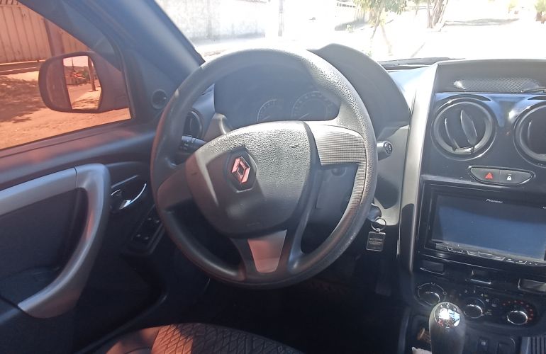 Renault Duster Oroch 1.6 16V SCe Dynamique (Flex) - Foto #8