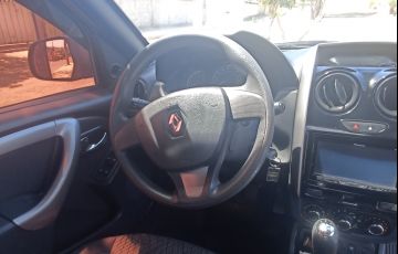 Renault Duster Oroch 1.6 16V SCe Dynamique (Flex) - Foto #8