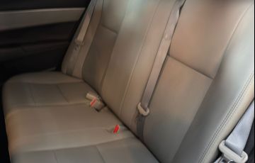 Toyota Corolla 1.8 GLi Upper Multi-Drive (Flex) - Foto #9