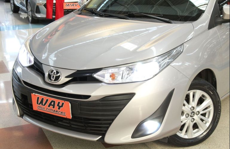 Toyota Yaris 1.5 16V Sedan Xl Live Multidrive - Foto #5