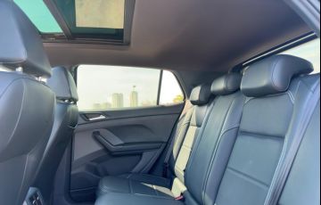 Volkswagen T-cross 1.0 200 TSi Total Comfortline - Foto #9