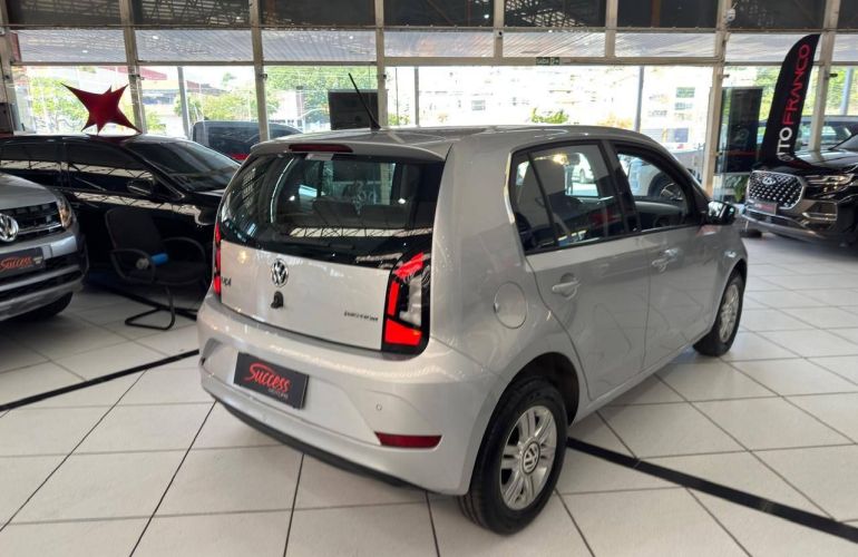 Volkswagen Up 1.0 MPi Move Up 12v - Foto #2