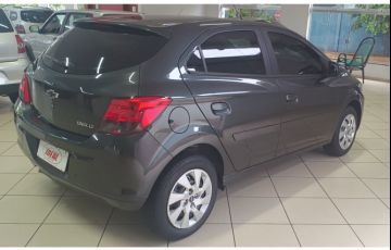 Chevrolet Onix 1.4 LT SPE/4 - Foto #7