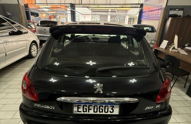 Peugeot 207 Hatch XR 1.4 8V (flex) 2p - Foto #7