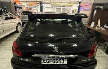 Peugeot 207 Hatch XR 1.4 8V (flex) 2p - Foto #7