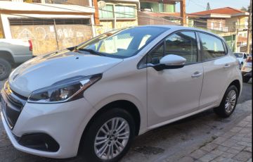 Peugeot 208 1.2 Active - Foto #4