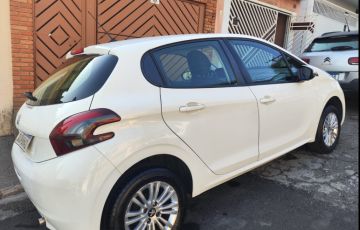 Peugeot 208 1.2 Active - Foto #6