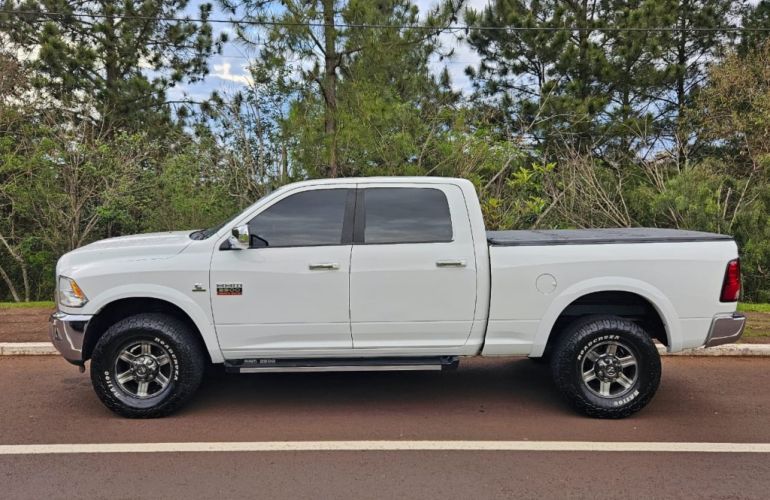RAM Ram 2500 6.7 Td Laramie 4wd - Foto #9