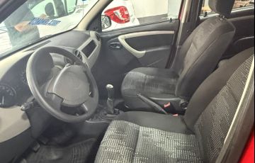 Renault Sandero Expression 1.0 16V (Flex) - Foto #6