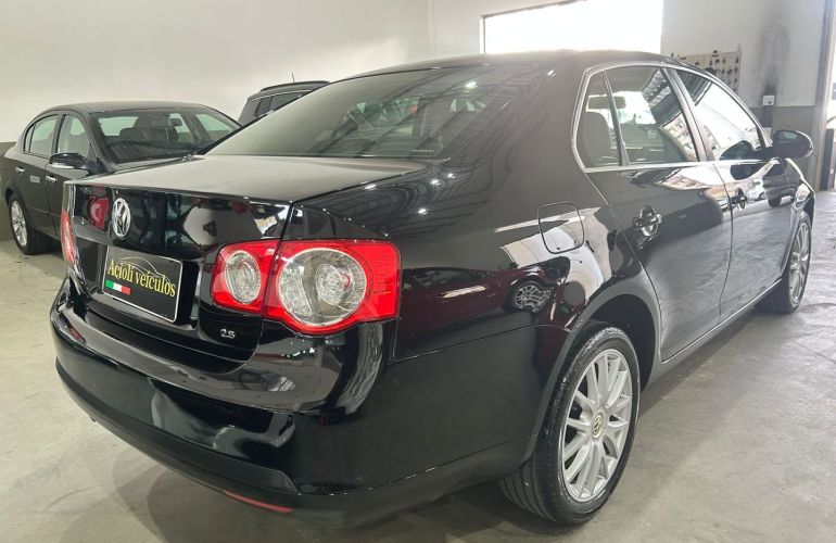 Volkswagen Jetta 2.5 I 20v 150cv Gasolina 4p Tiptronic - Foto #4