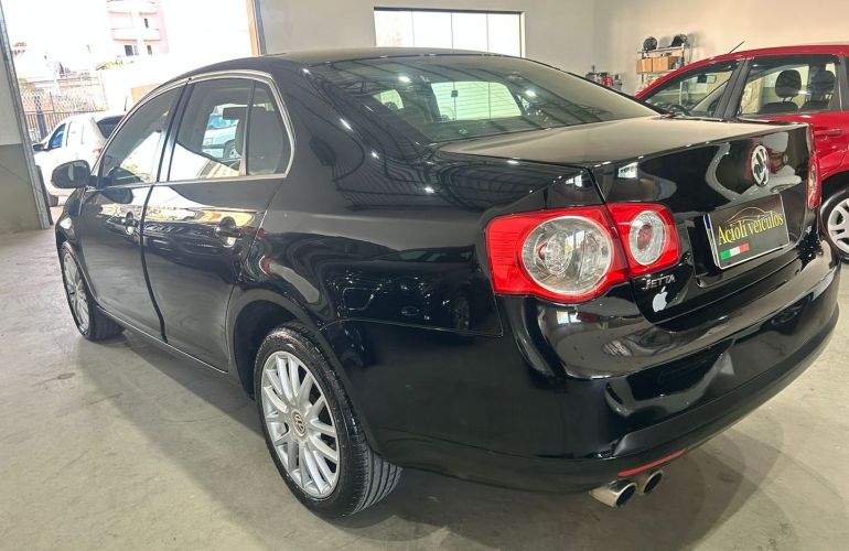 Volkswagen Jetta 2.5 I 20v 150cv Gasolina 4p Tiptronic - Foto #5