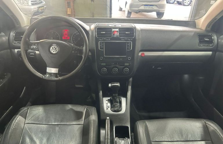 Volkswagen Jetta 2.5 I 20v 150cv Gasolina 4p Tiptronic - Foto #8