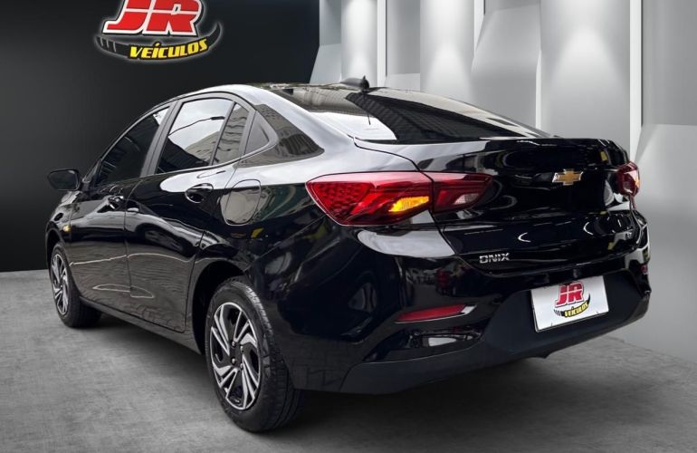 Chevrolet Onix 1.0 Plus Lt - Foto #2